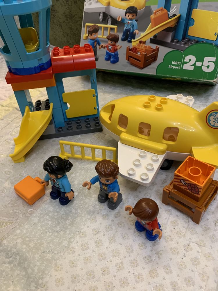 Lego Duplo аеропорт