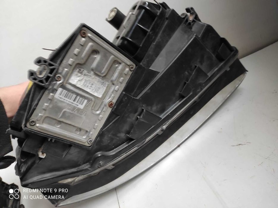 Audi A4 B6 lampy Xenon EUROPA kompletne gwarancja oryginal