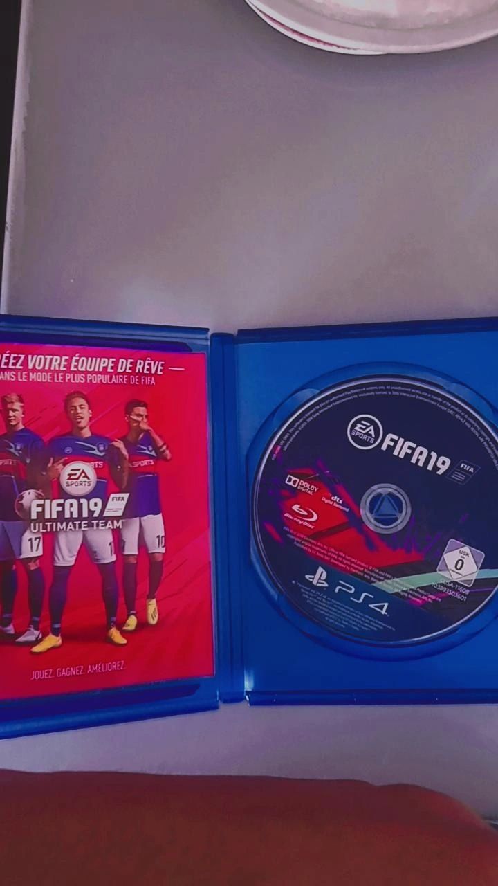 FIFA 19 PS4 pra venda ou troca