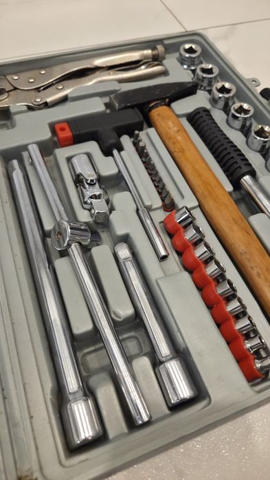 ZESTAW imbusy/bity/uchwyty/klucze/ściągacz ... Kompletny | Stan 9.5/10