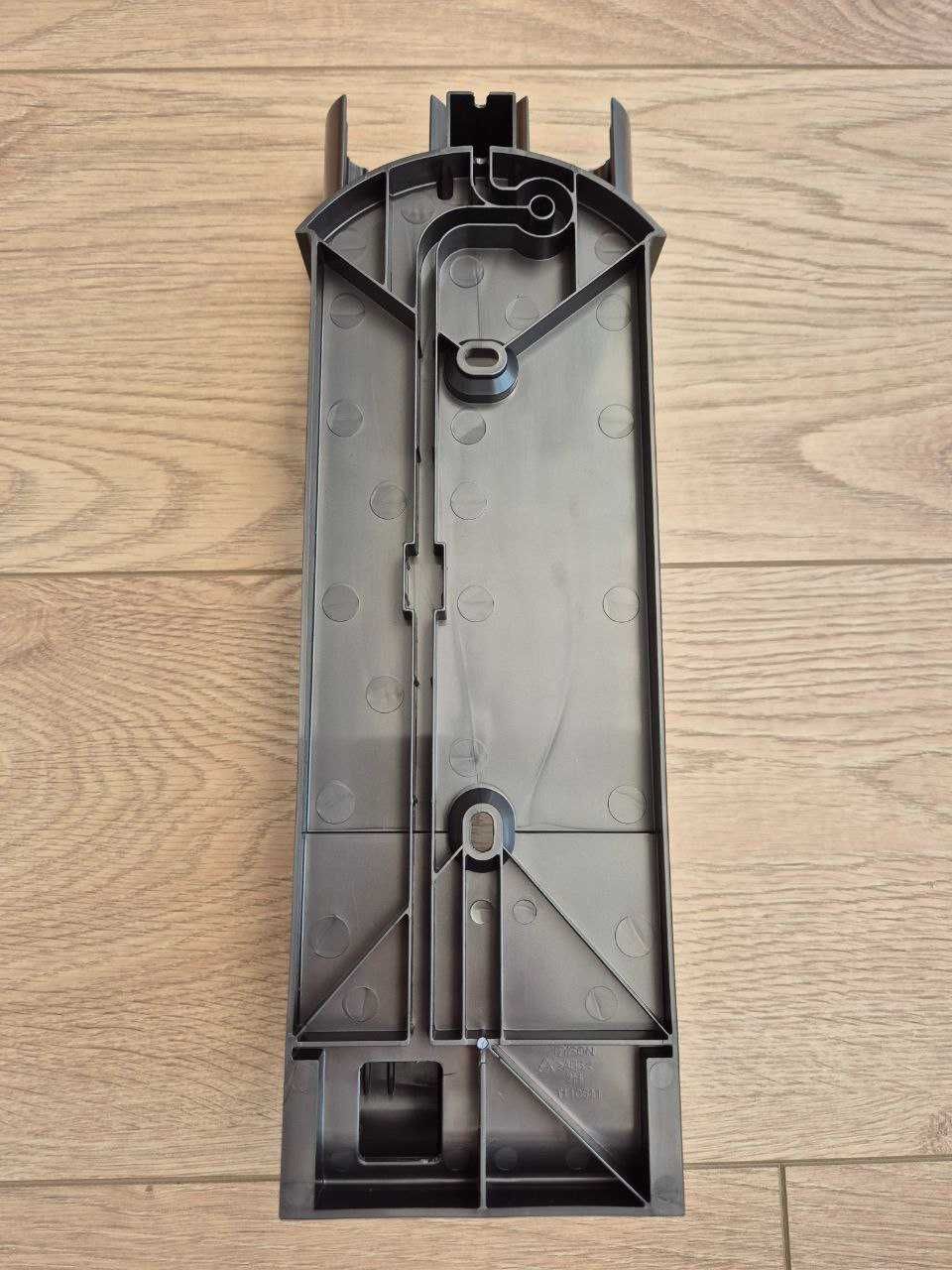 Вішак для Dyson V8