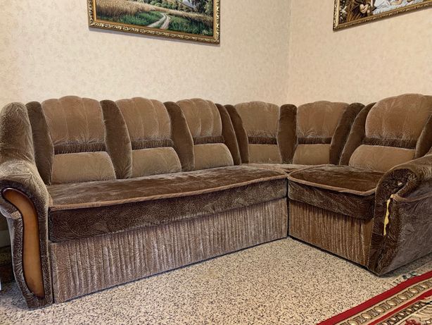 Меблі в гостину,диван розкладний
