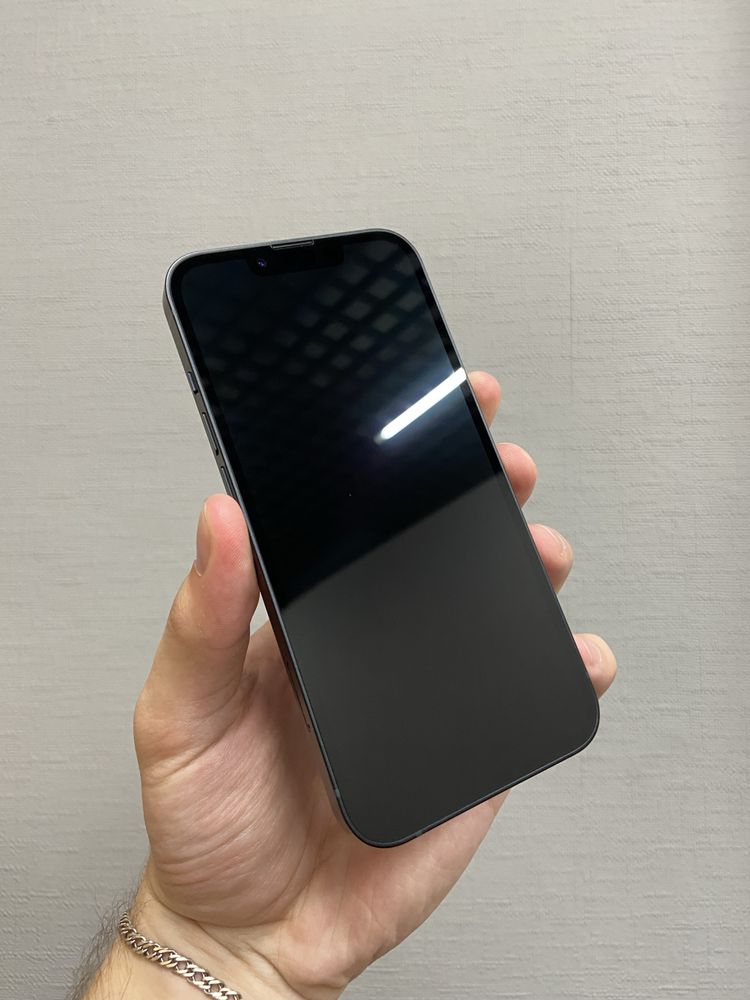 iPhone 13 256Gb Midnight Unlock з Гарантією від Магазину