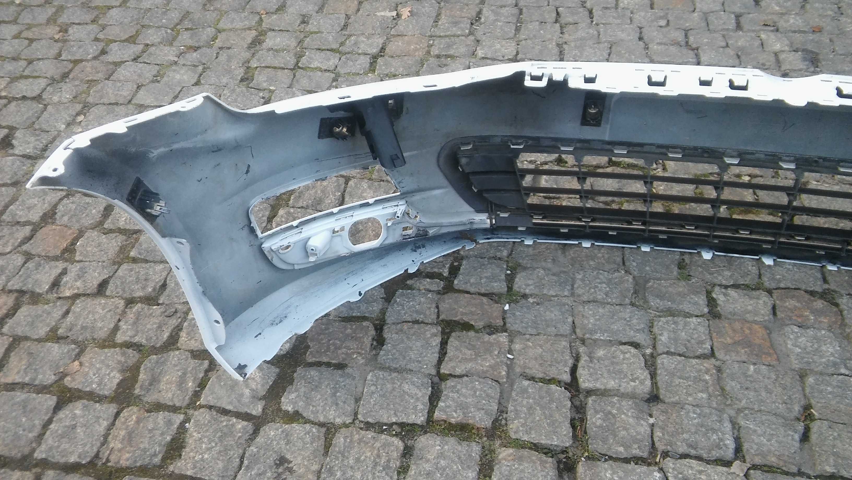 VW Golf 7,VII,5G0,od 13r,zderzak przód+kratka,PDCx6,spryski,BIAŁY=LC9A