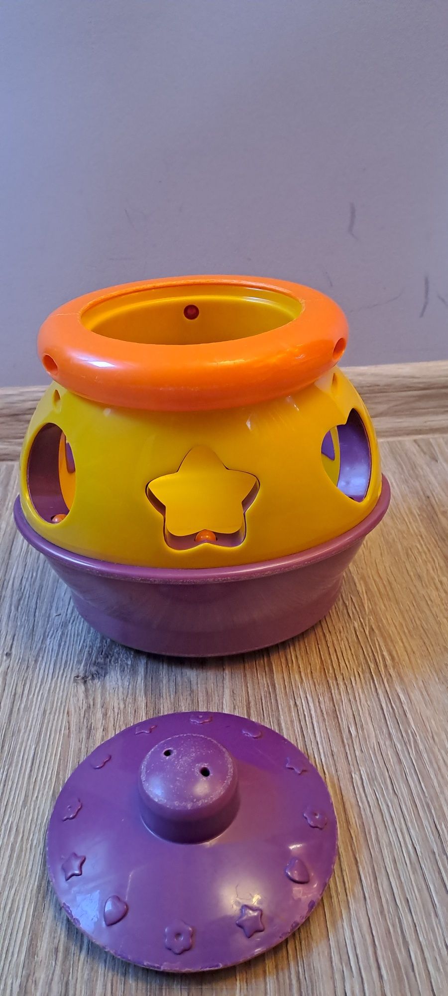 Garnuszek na klocuszek Fisher Price plus gratis