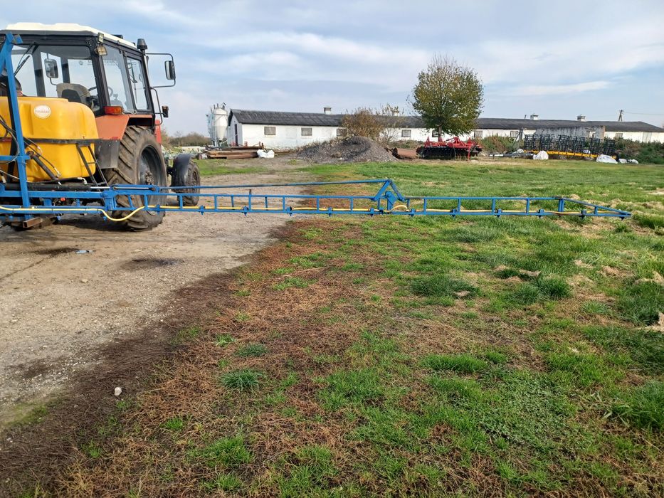 Оприскувач навісний