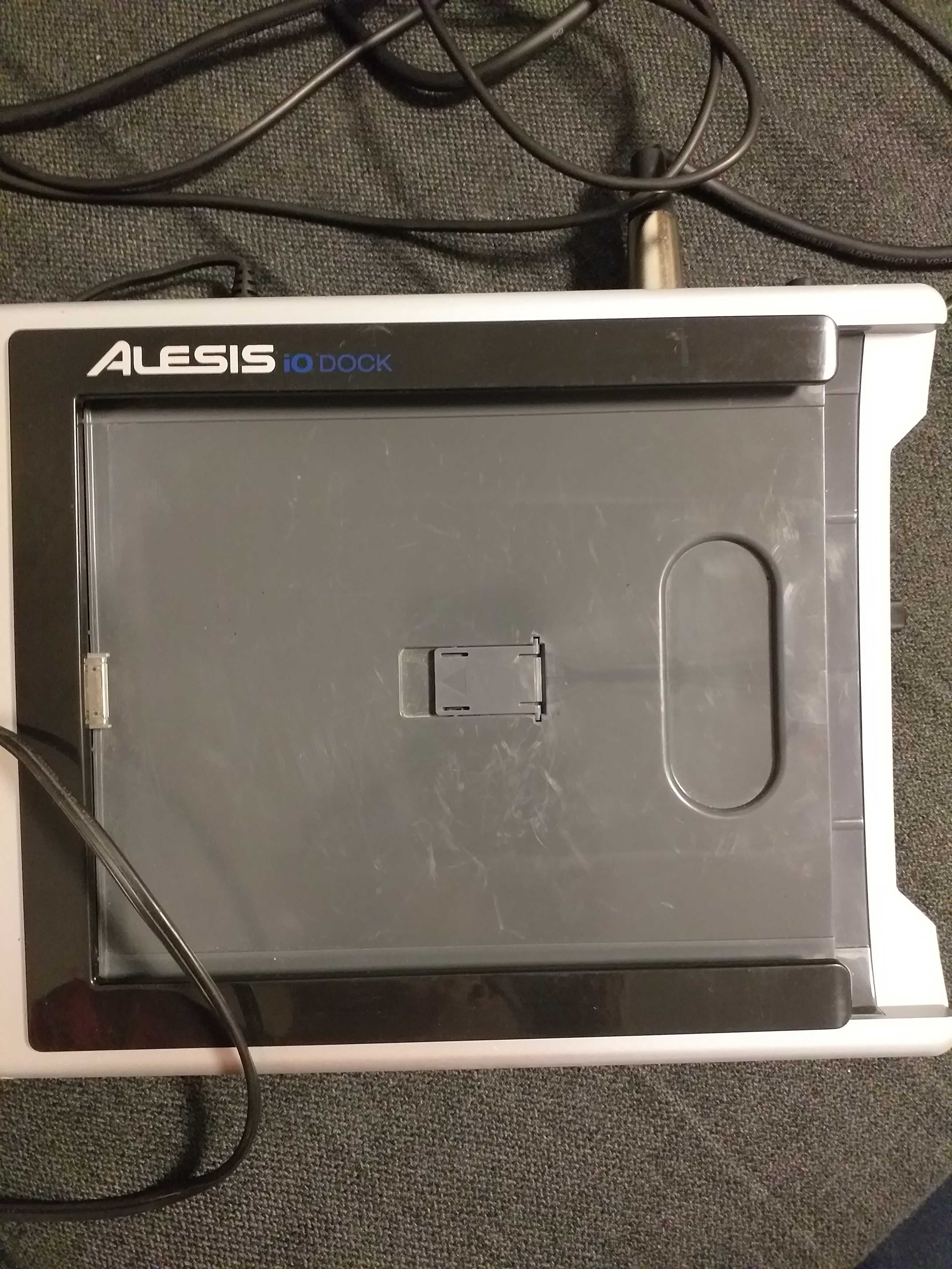 Alesis io dock  interfejs
