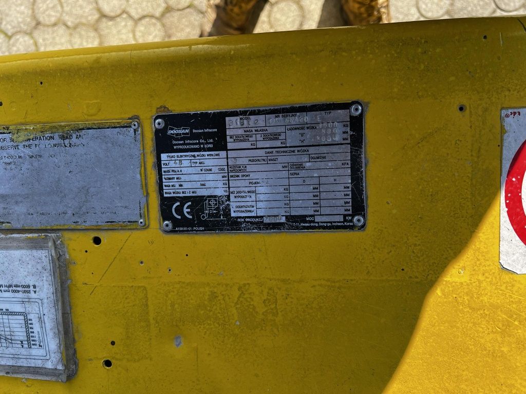 Wózek widłowy Elektryczny 1,5t 48v 500Ah