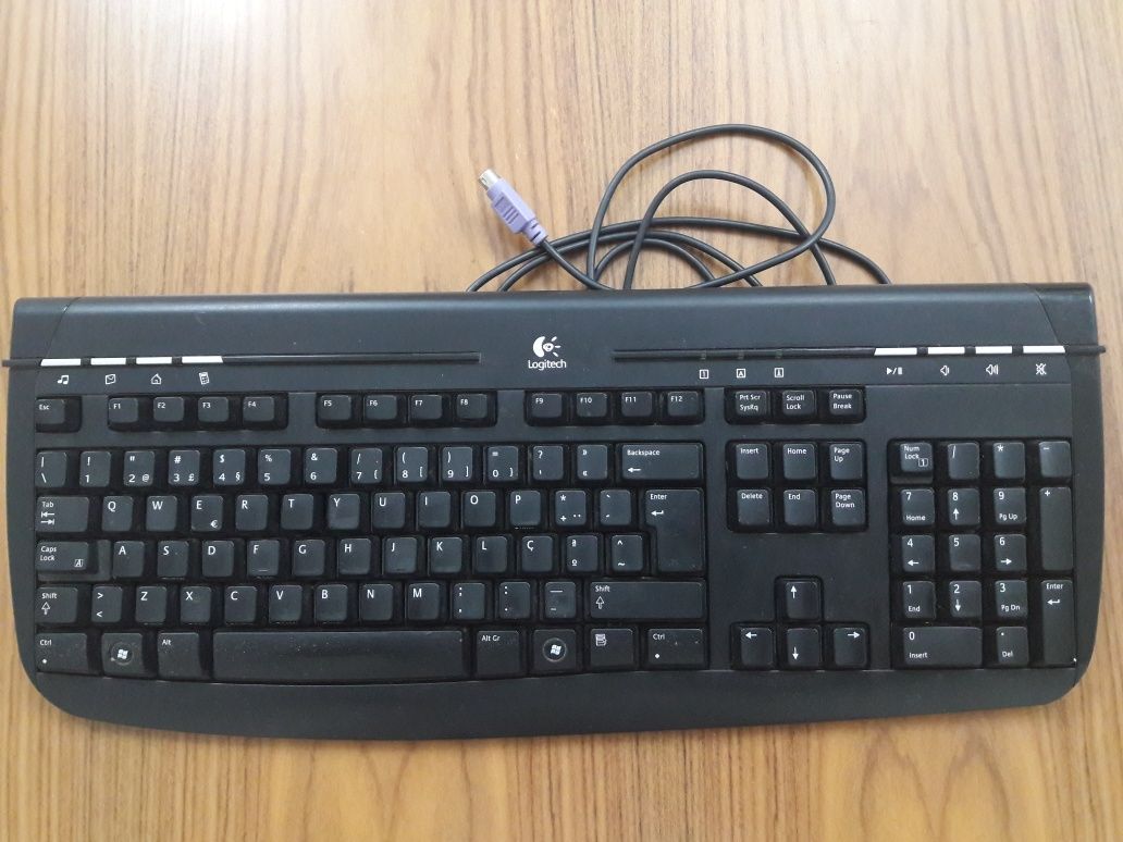 Teclados de Computador - Logitech