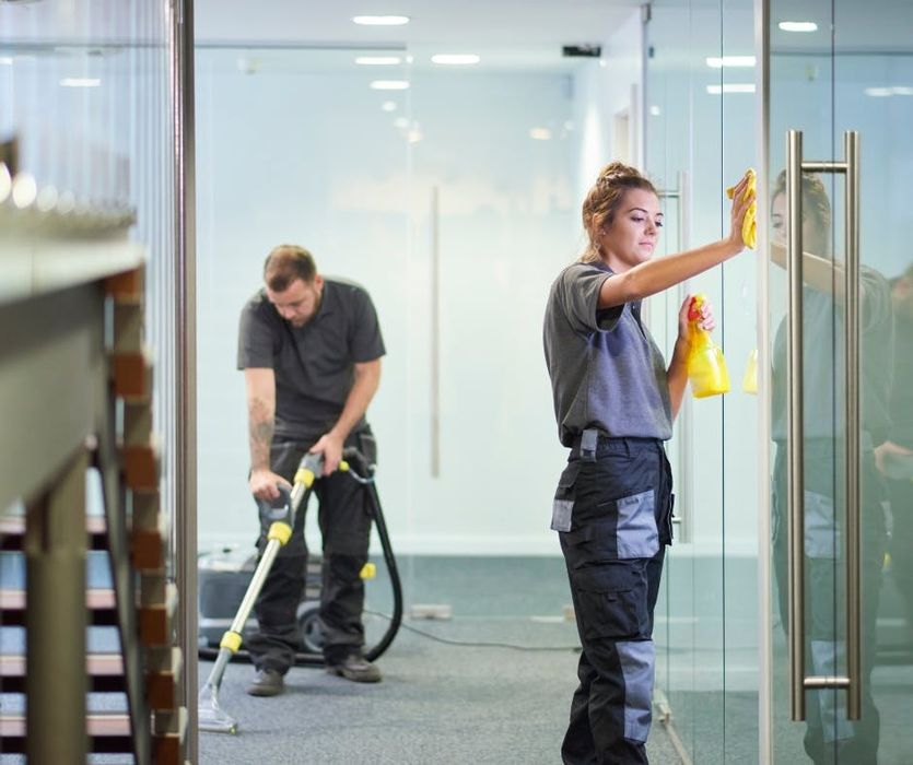 Usługi Sprzątające Dla, Domów, Mieszkań i Biur
