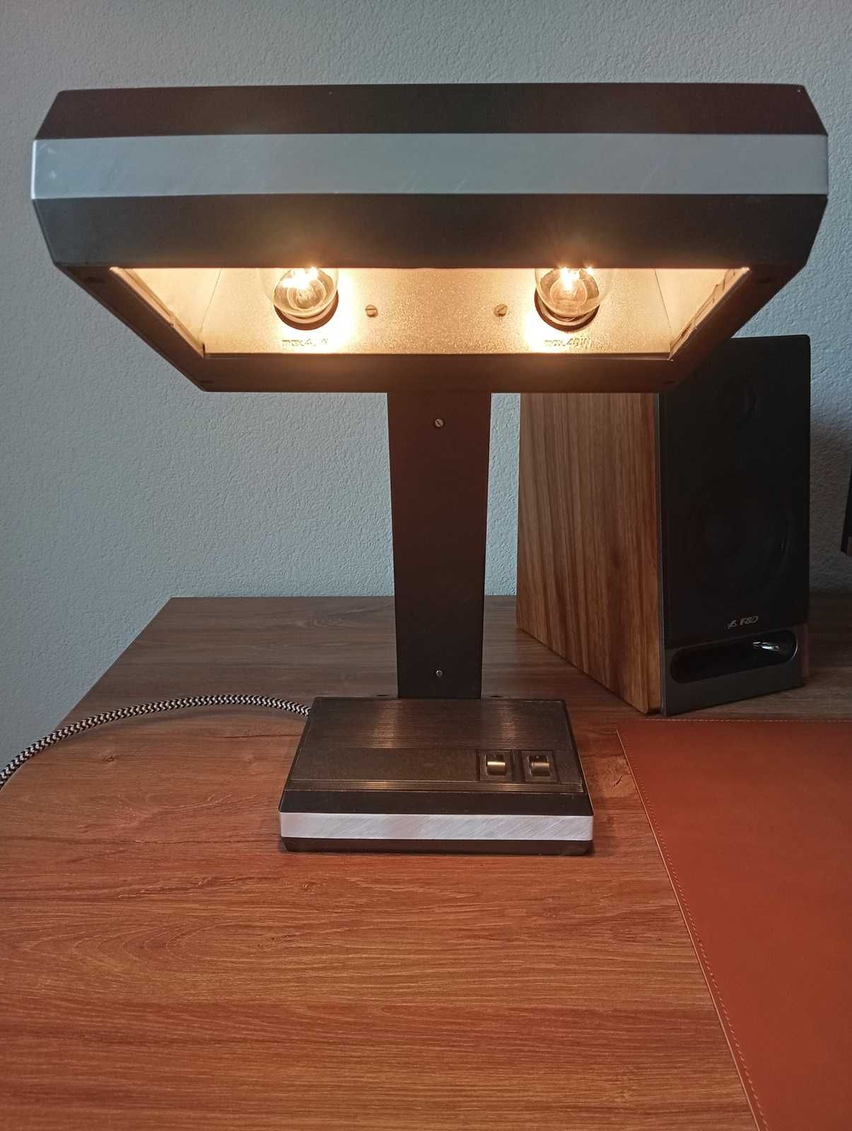 Lampka biurkowa 27.B.055 prl loft vintage