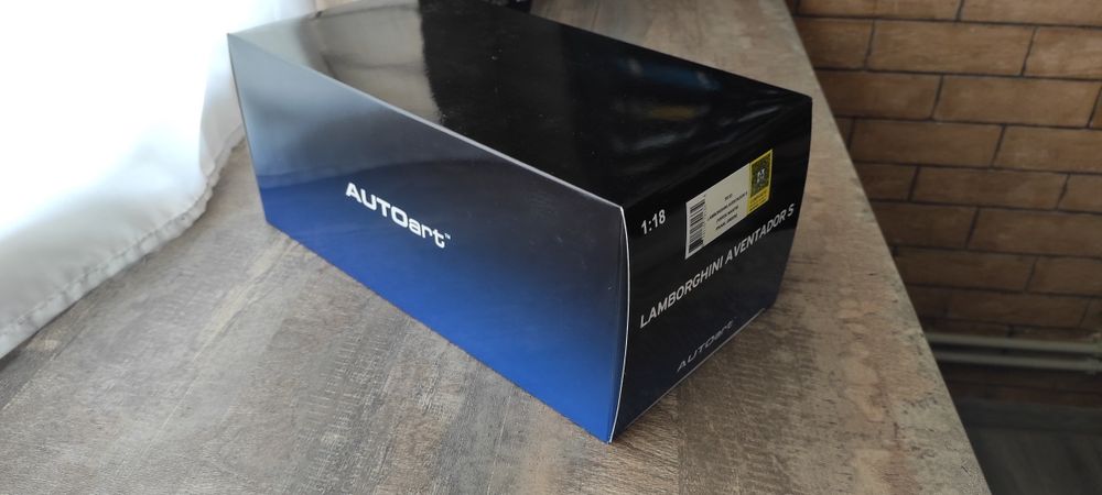 Lamborghini Aventador S 1/18 AutoArt