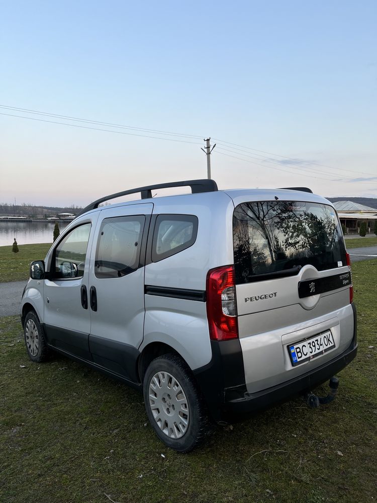 Peugeot Bipper 2009 рік