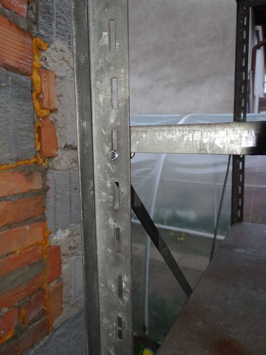 regały metalowe  wysokie-rezerwacja do 8 listopada