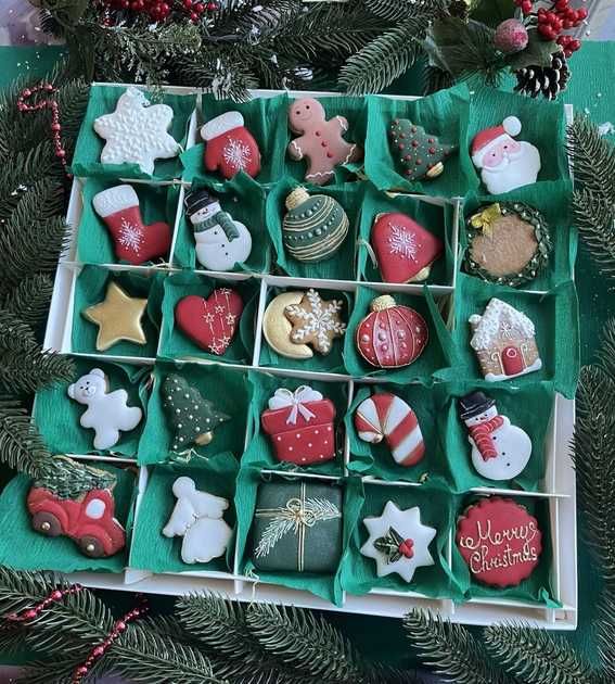 Адвент календар на новий рік з авторських пряників ручної роботи 2026