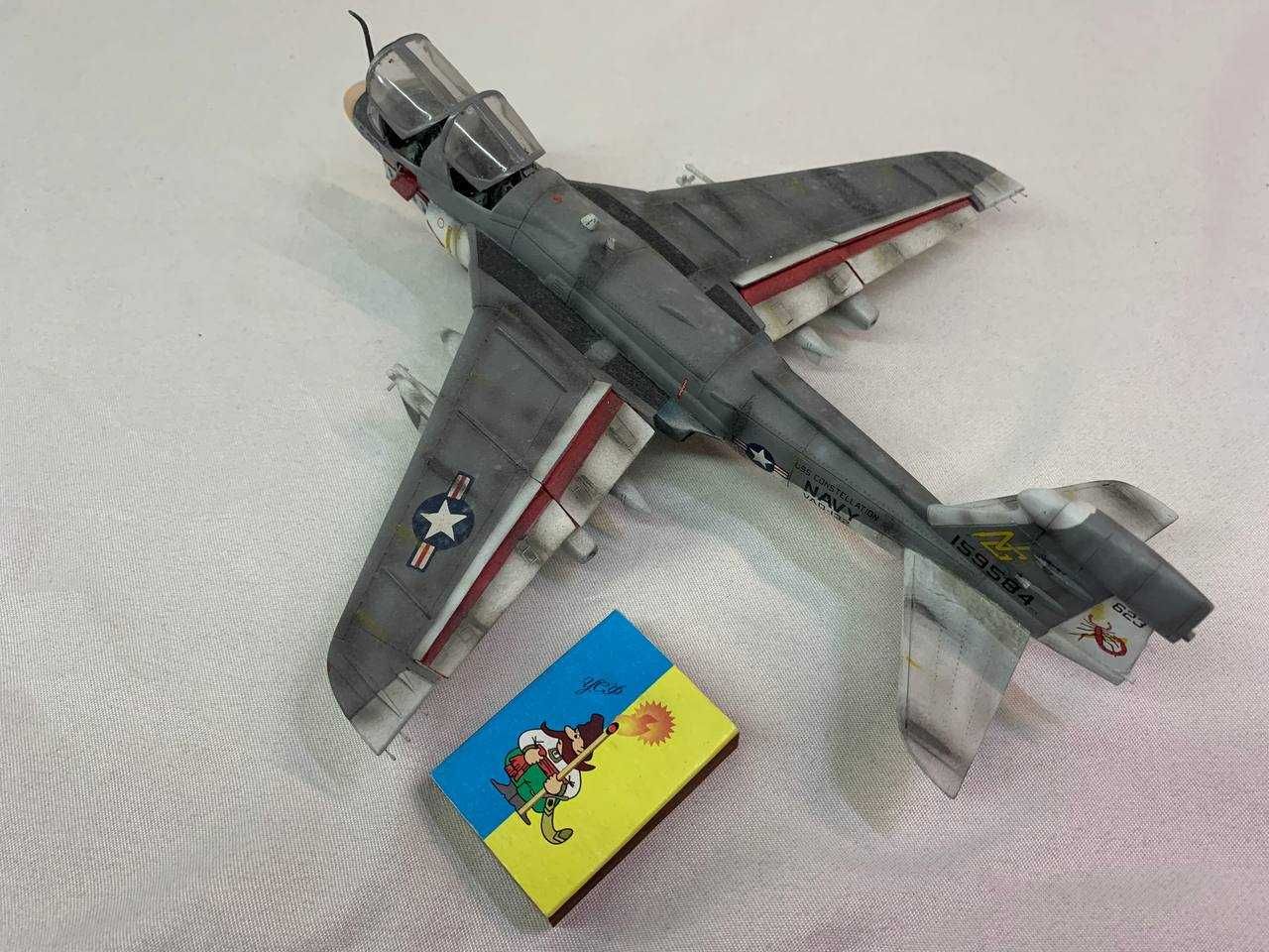 Продам собранную модель самолета 1/72