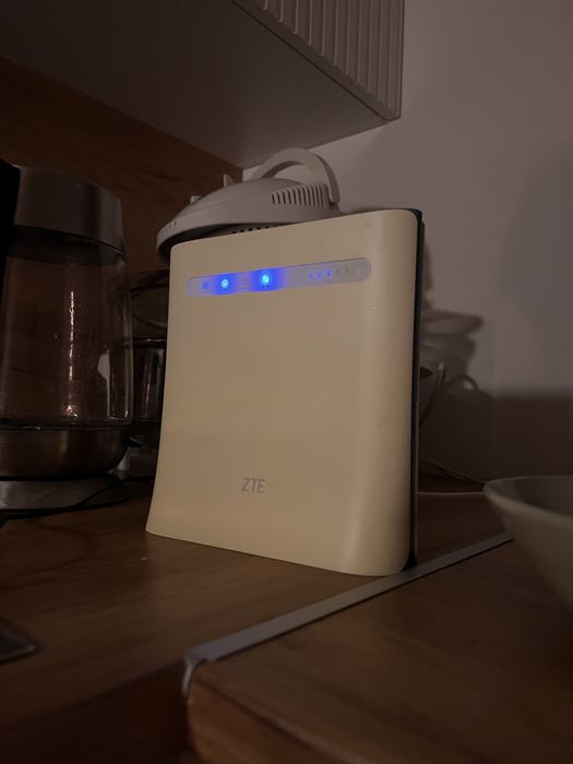 ZTE MF286D modem 600mbit cat 12 na karte sim LTE/4G+