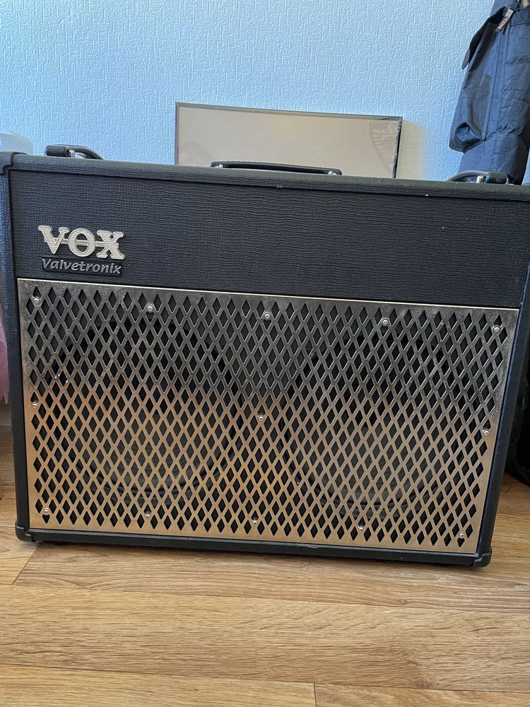 Vox AD100VT Valvetronix + footswitch