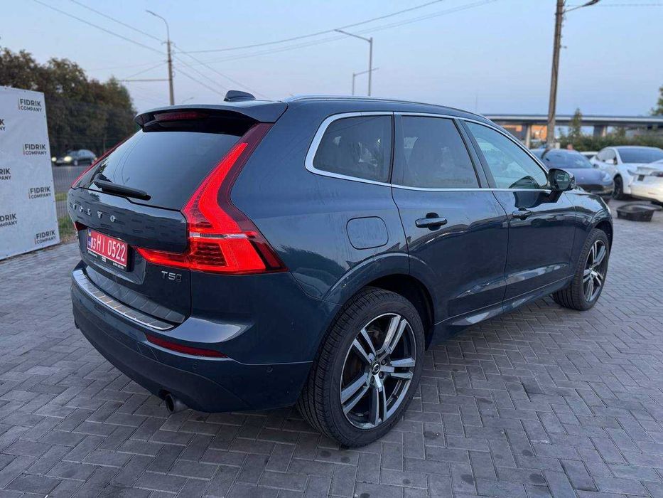 Volvo XC60 T5 Momentum, 2018