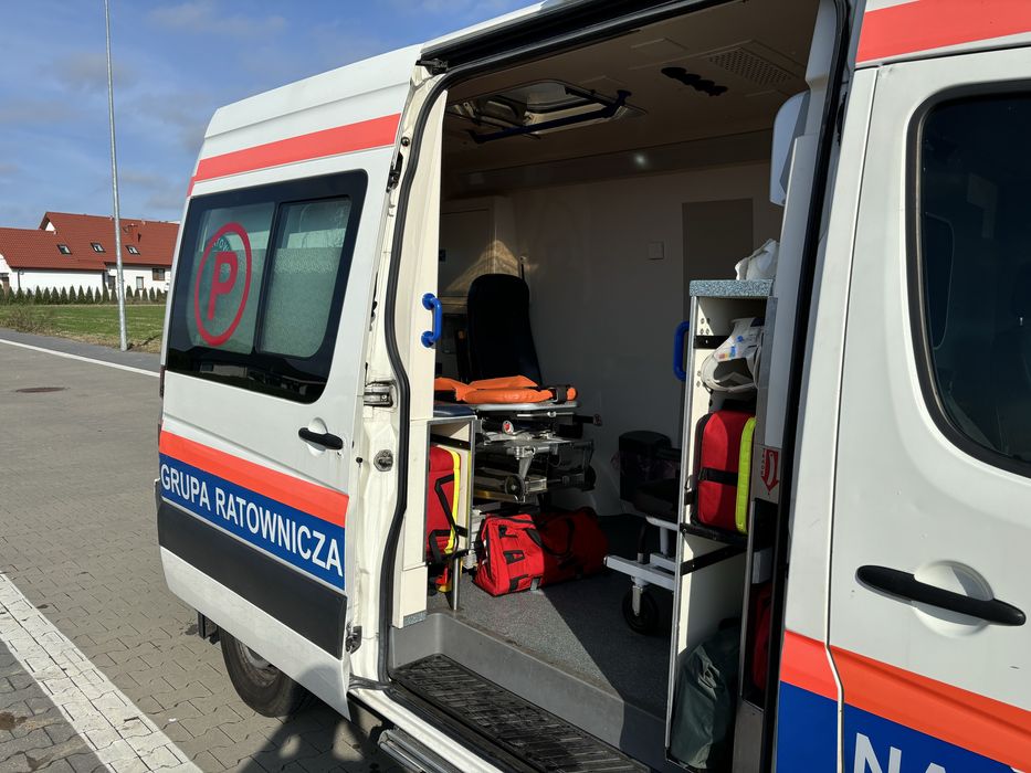 Mercedes sprinter 2.2 2009 ambulans karetka kamper