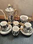 Conjunto de Chá Preto e Dourado - Porcelana