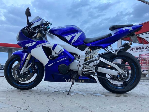 Yamaha R1 RN04 2000r