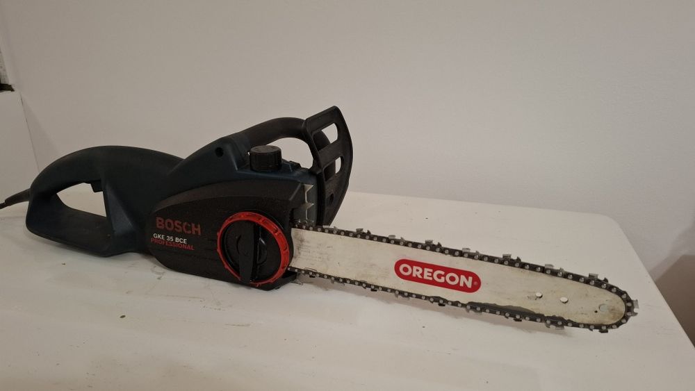 Pilarka Bosch GKE 35 BCE Professional