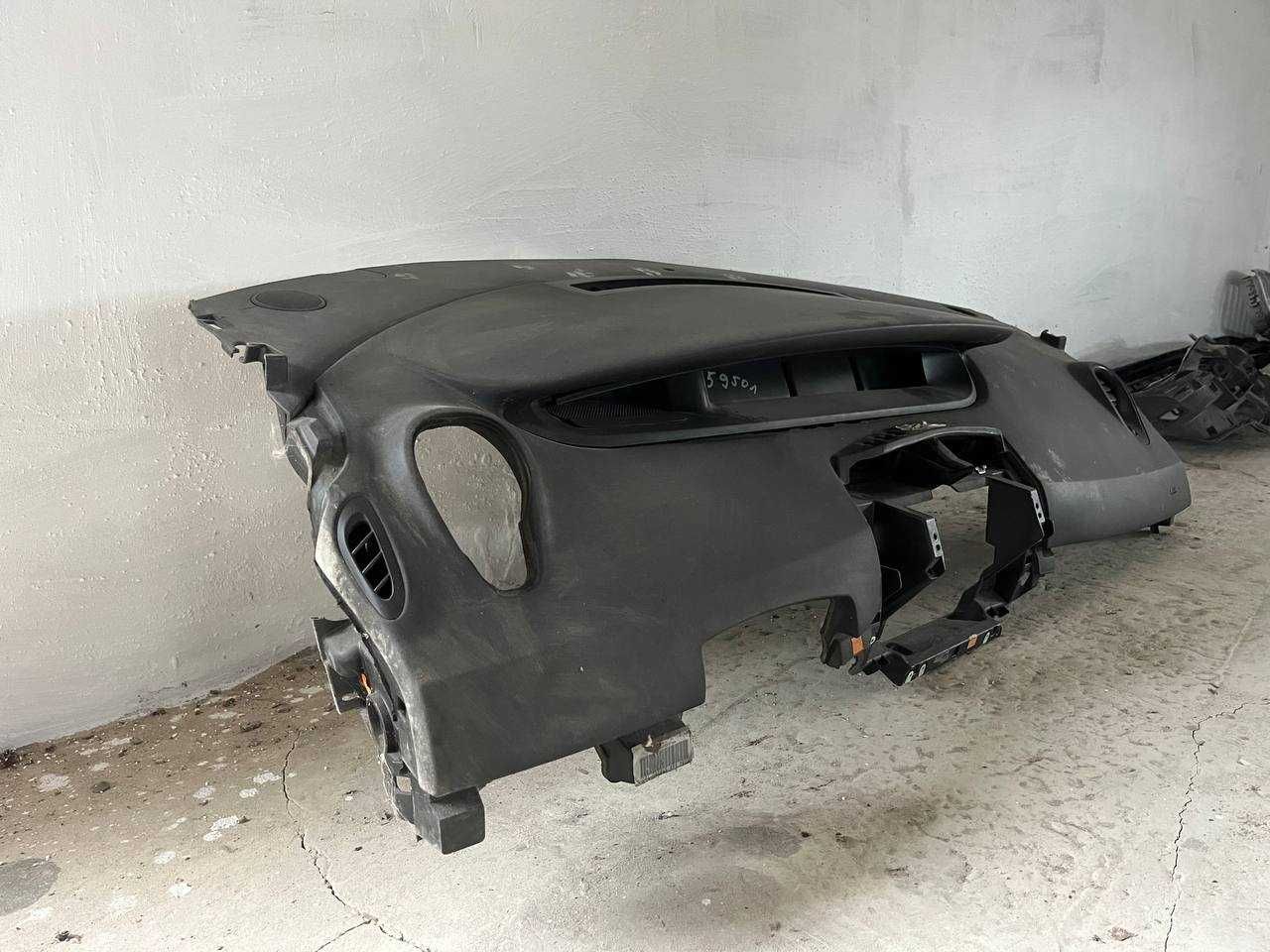 Торпеда Renault Scenic 2