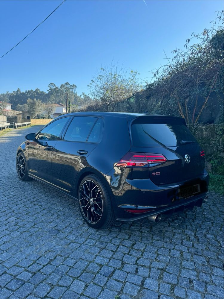 VW Golf 7 GTI 2013