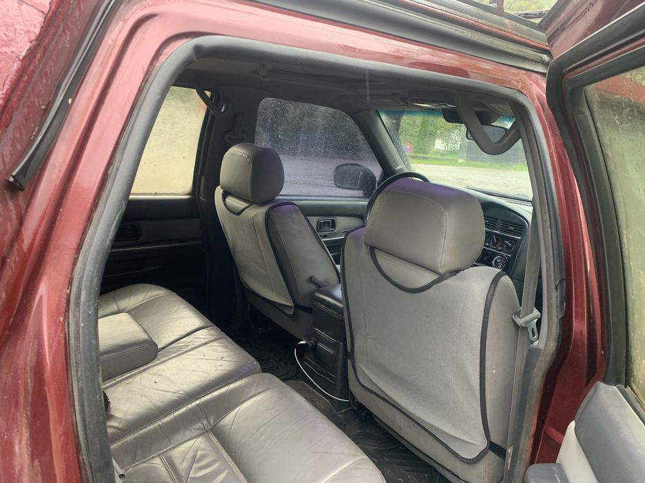 Ніссан пайтфіндер 2.5 тді