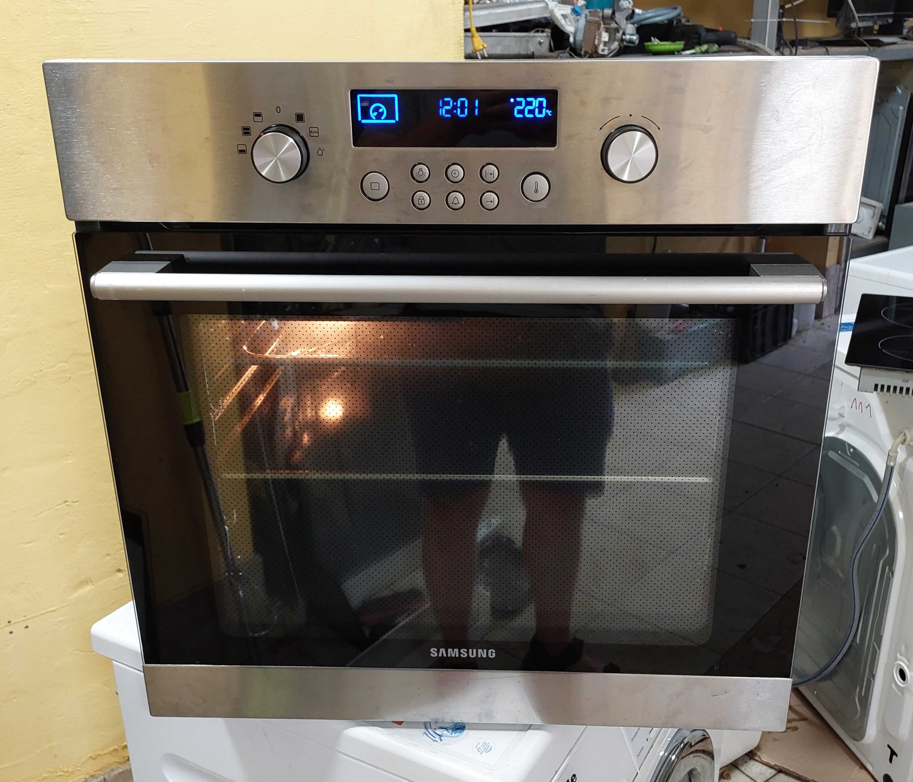 Духовка електрична б/в Самсунг Samsung BT62TDBCT 65л Dual Cook