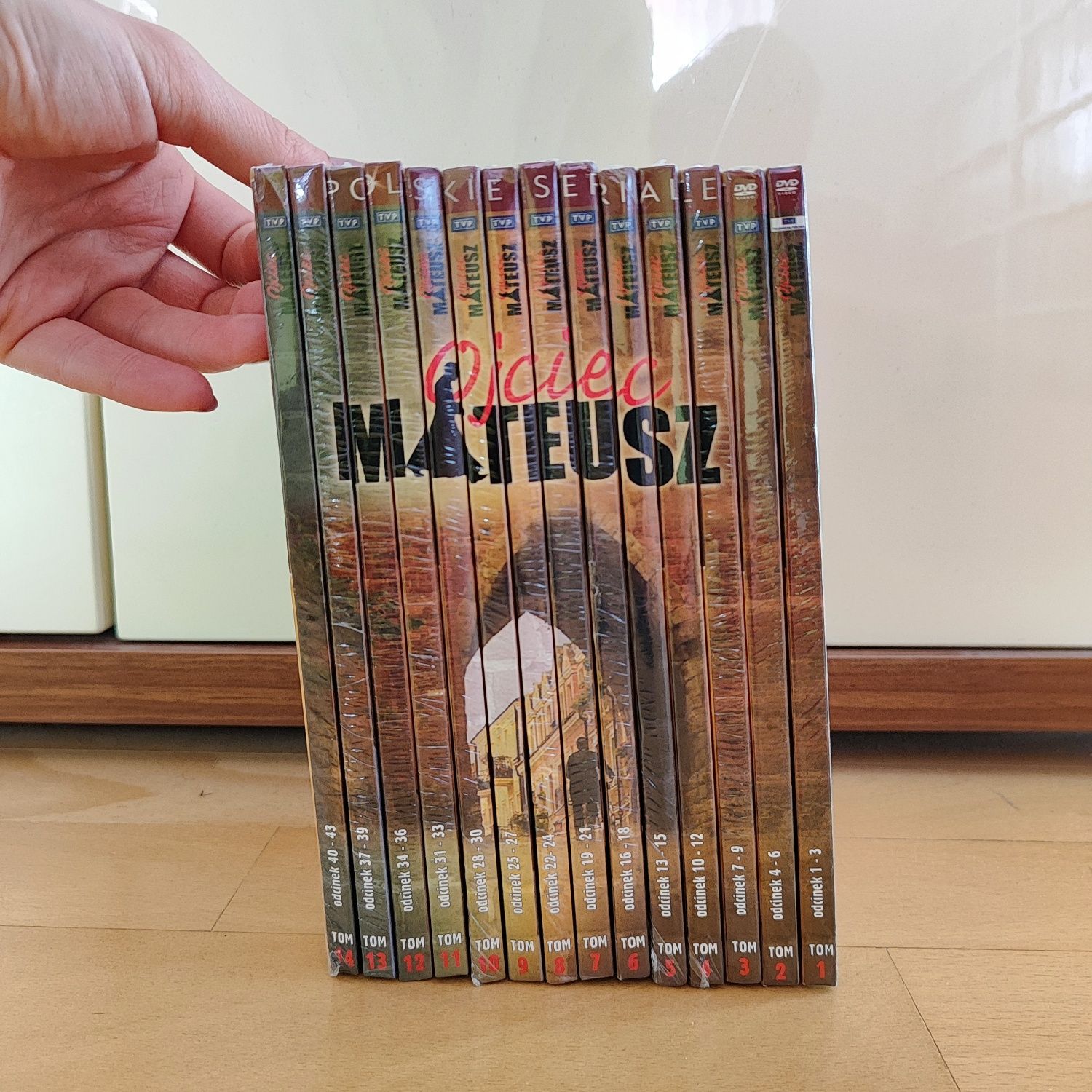 NOWE Ojciec Mateusz kolekcja 14 płyt dvd wraz z książką 43 odcinki