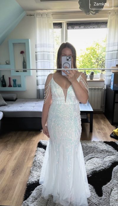 Suknia wieczorowa, sukienka na imprezę