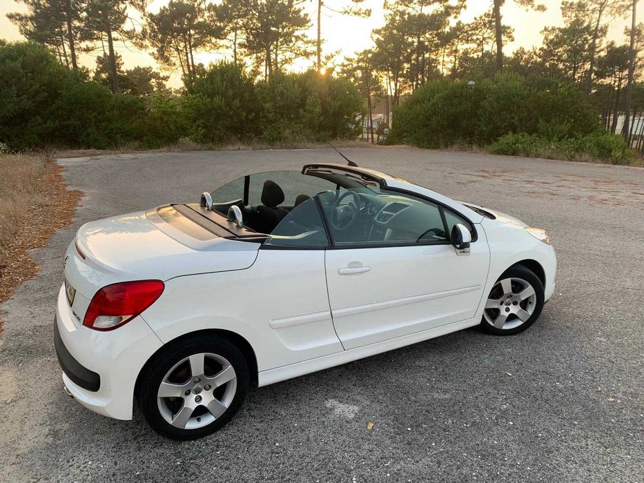 descapotável Peugeot 207cc 1.6 HDI