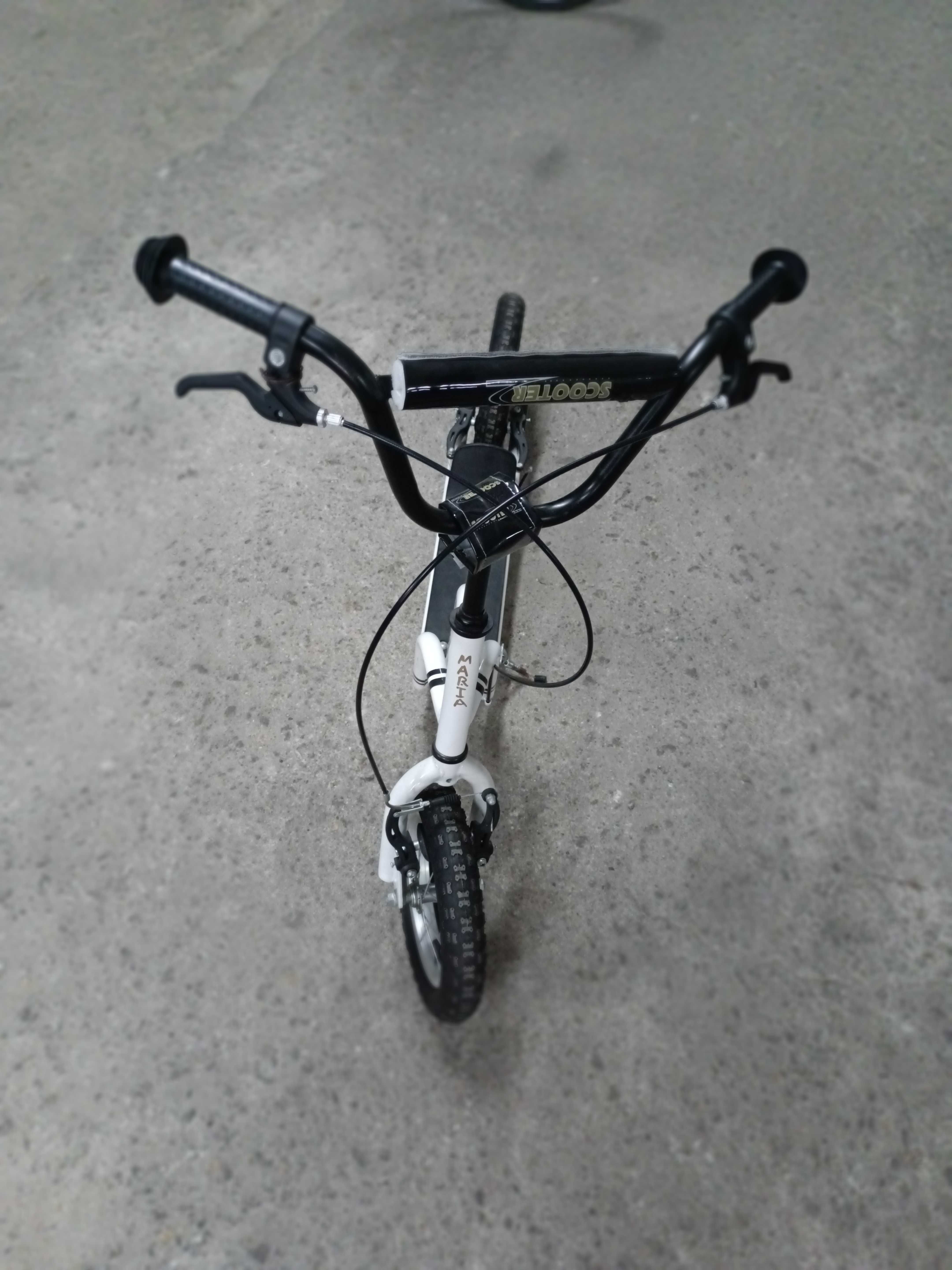 Trotinete branca