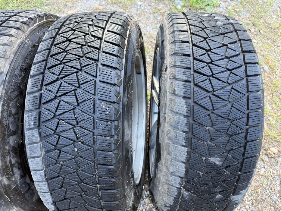Шини з дисками r17 bmw 225/60 r17 5х120