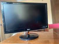 LG flatron ips226v