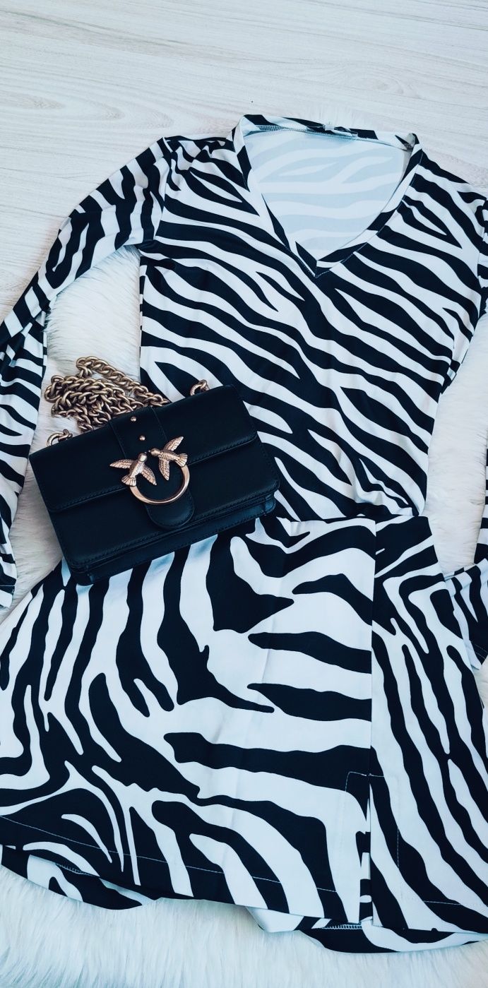 Komplet zestaw set La Milla body spódniczko spodenki zebra