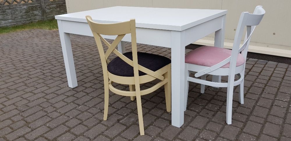 Krzesło do kuchni jadalni restauracji baru mocne wygodne  Producent