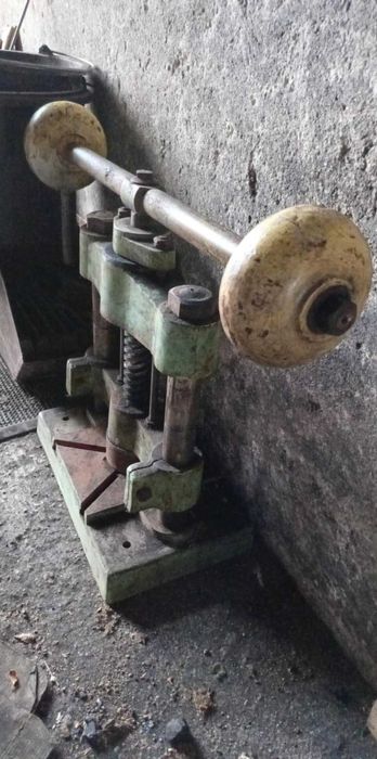 Prasa śrubowa porządna