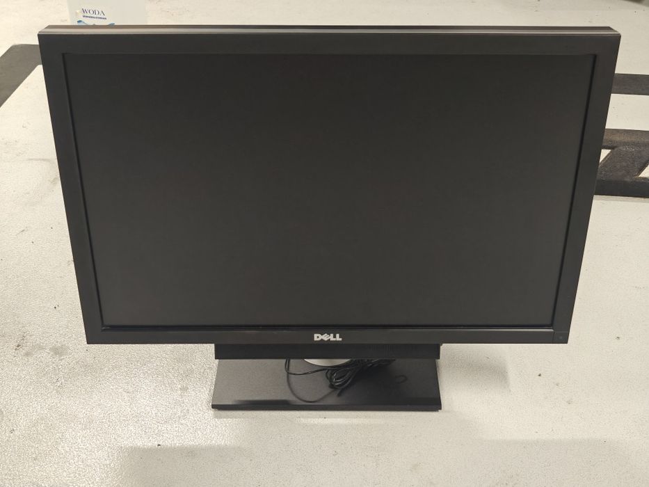 Monitor Dell u3011