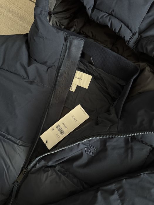 Новий оригінальний чоловічий пуховик Calvin Klein розмір S, М