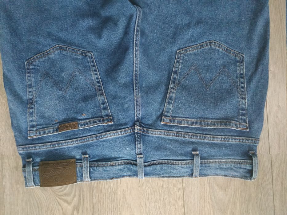 Джинсы Wrangler Regular Fit W38 L32