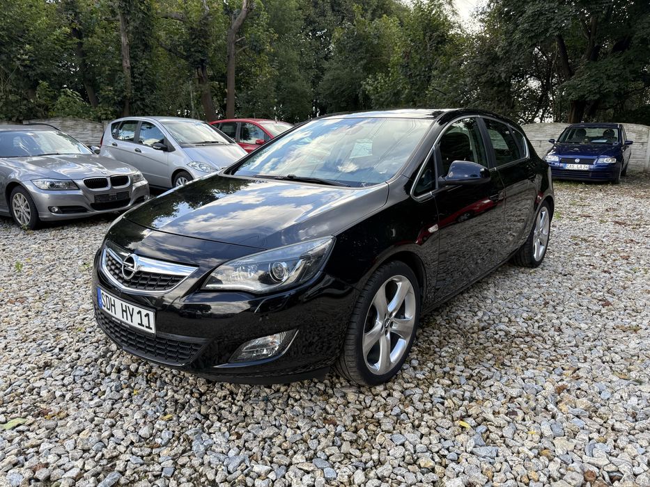Opel Astra 1.4 140KM