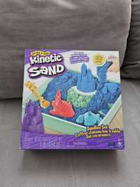 Piasek kinetyczny plastyczny Kinetic Sand Zestaw zamek + akcesoria