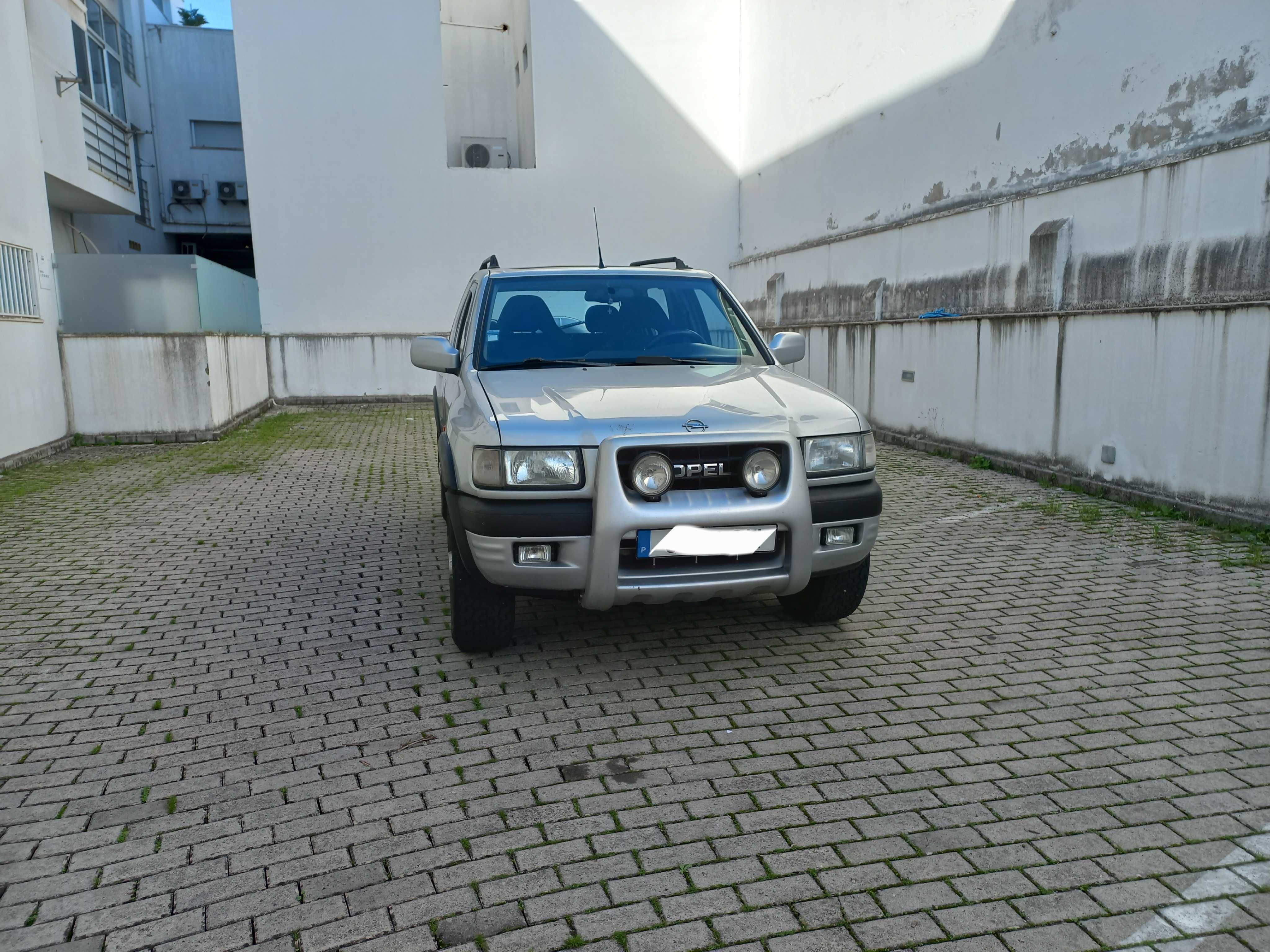 Opel Frontera 2.2 DTI