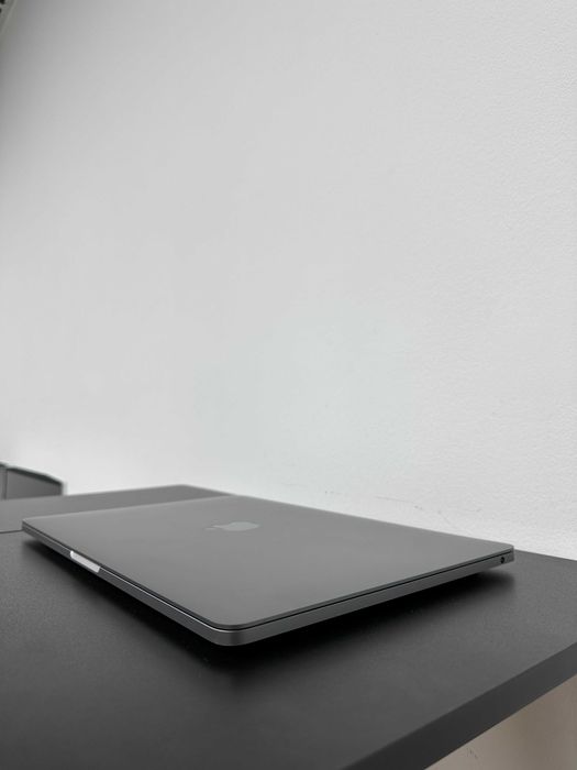 Macbook Pro 2020 (i5/ 8gb/ 512 SSD ) Гарантія . 25811SV