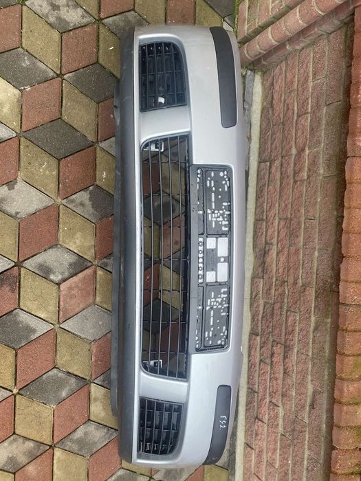 Бампер передній Volkswagen Golf 5 Хачбек LC5F Синій LA7W Сірий