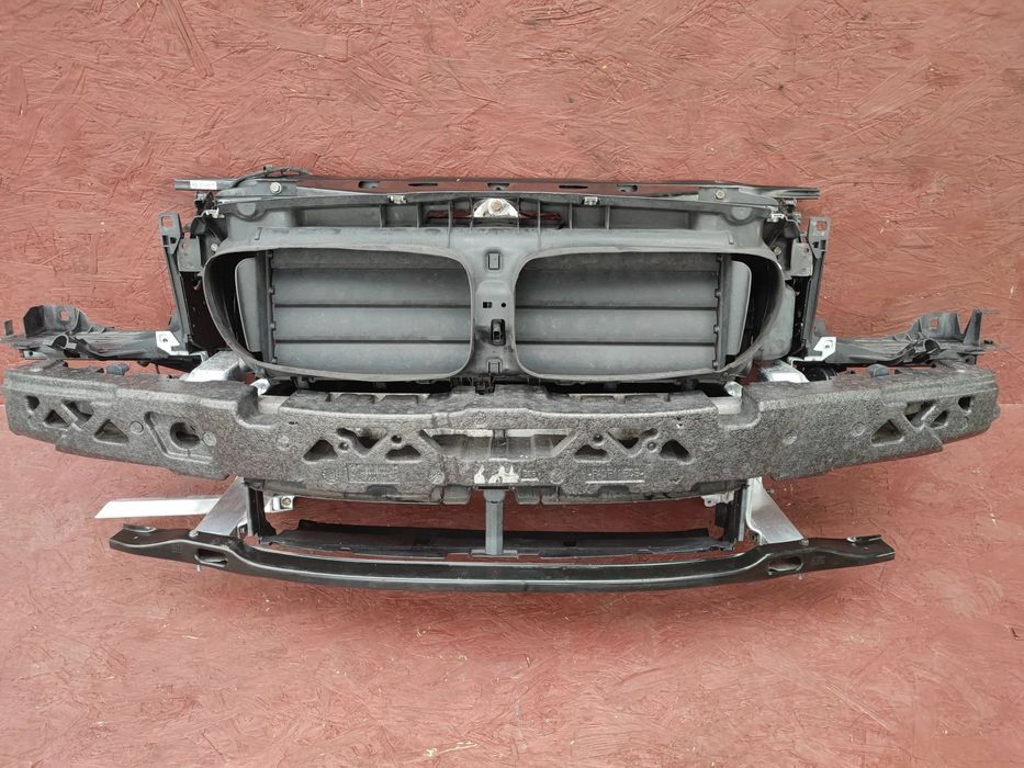 BMW F10 / F11 / F10N / F11N ORYGINALNY KOMPLETNY PAS PRZEDNI + WLOTY POWIETRZA / WZMOCNIENIE CZOŁOWE / BELKA ZDERZAKA / WIĄZKA LAMP O NR. 4 875 530 / 7 200 705 / 7 200 707 / 4 874 105 / 7 224 662 OEM