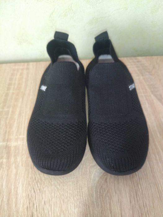 Кросівки босоніжки